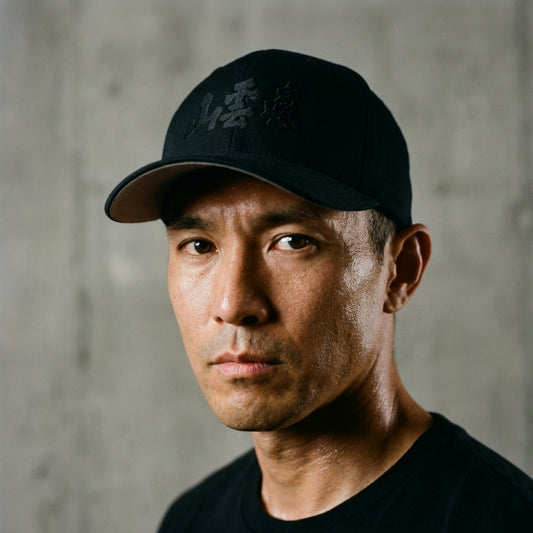 True Mountain Blacked-Out - Flexfit Cap